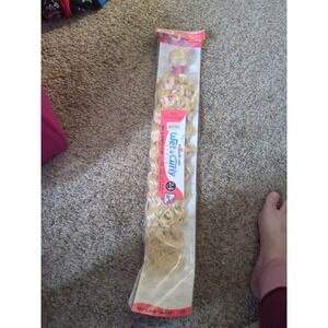 MAYDE‎ Beauty's Wet & Curly Bloom Bundle 24 Inch.  Color 613